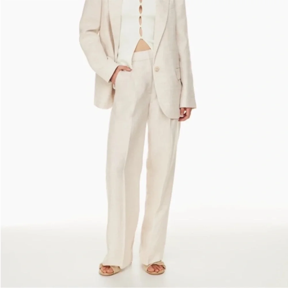 NWT Aritzia The Effortless Pant Linen Natural Ecru 0 Short
